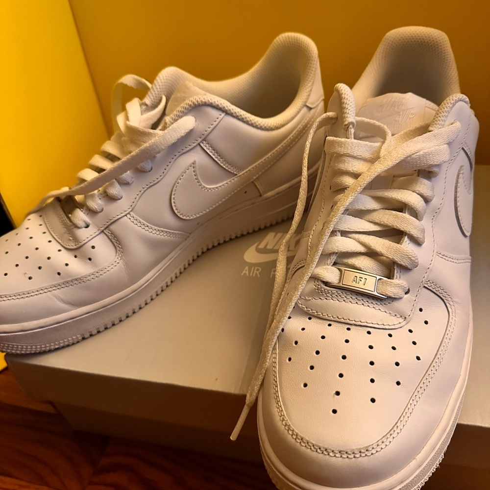 Nike all white downtowns